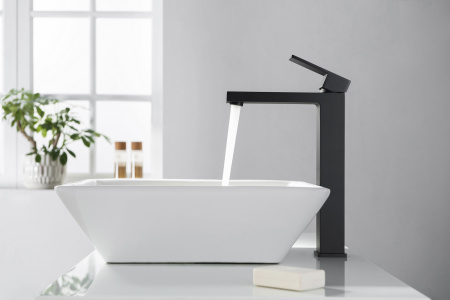 Смеситель для раковины-чаши Timo Selene черный 3061/03F